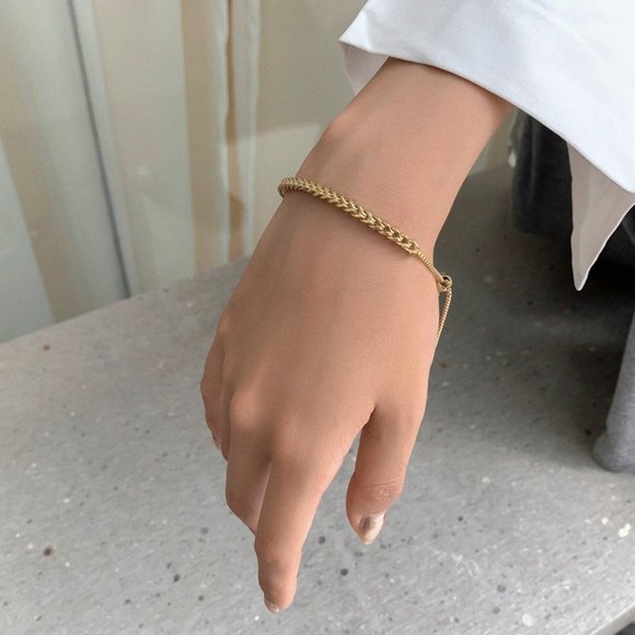 NEW 18K Gold Plated Chunky Chain Bracelet - Picture 6 of 7